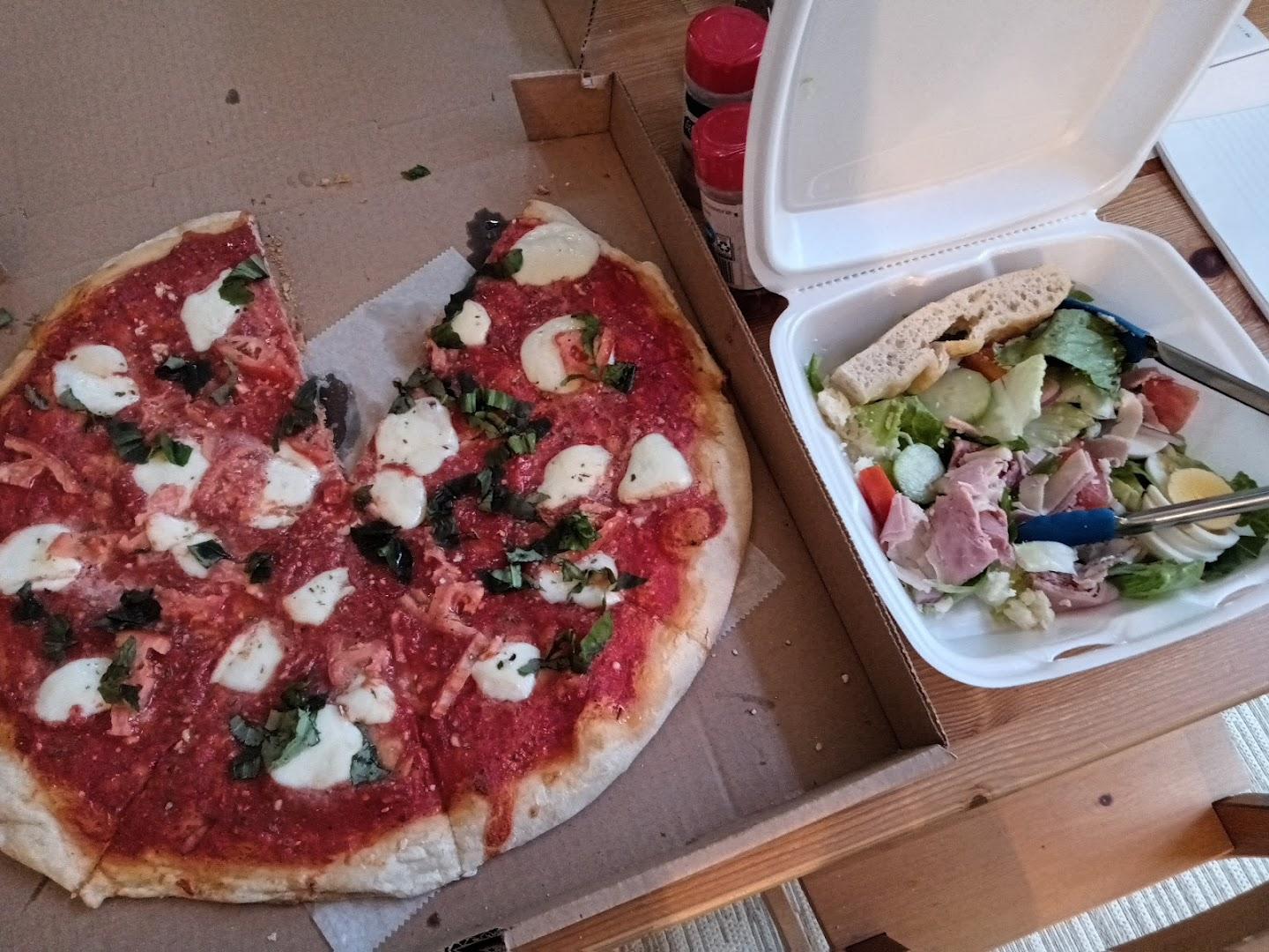 Santo's Pizza Menu image 3